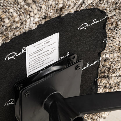 Richmond Interiors Esszimmerstuhl Serenity brown omara swivel fire retardant Esszimmerstuhl Richmond Interiors