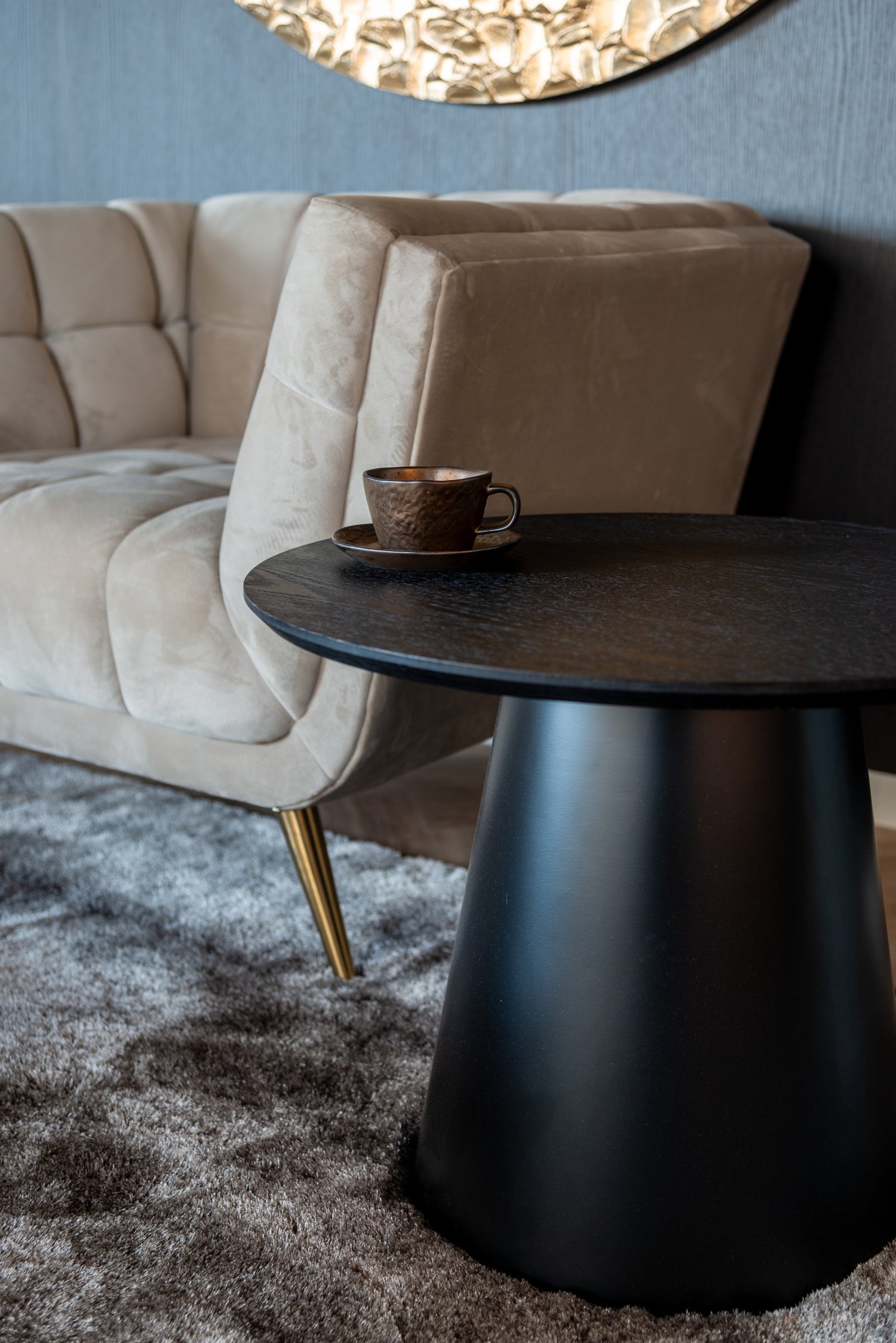 Richmond Interiors Lounge Stuhl Huxley khaki velvet Lounge Stuhl Richmond Interiors
