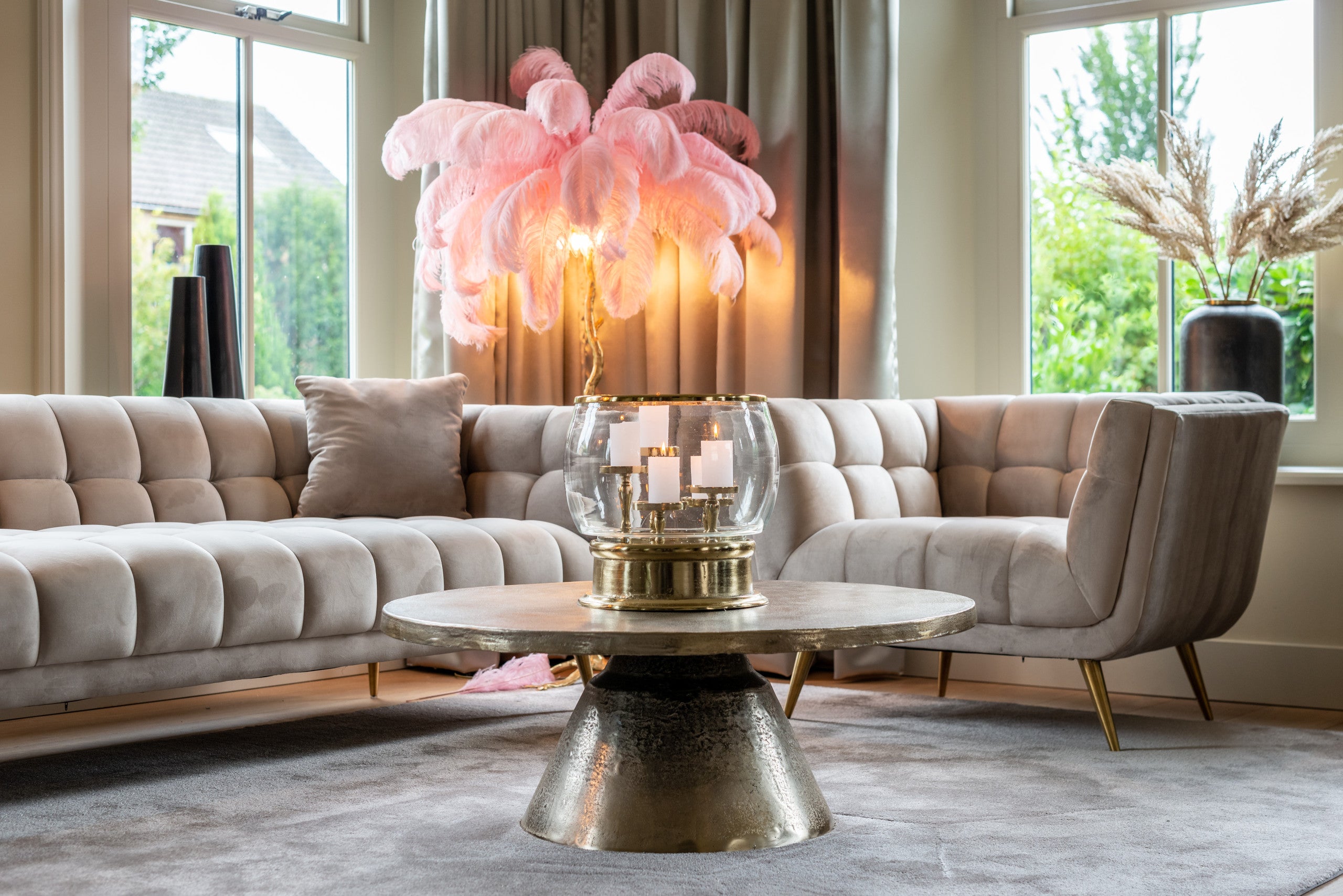 Richmond Interiors Lounge Stuhl Huxley khaki velvet Lounge Stuhl Richmond Interiors