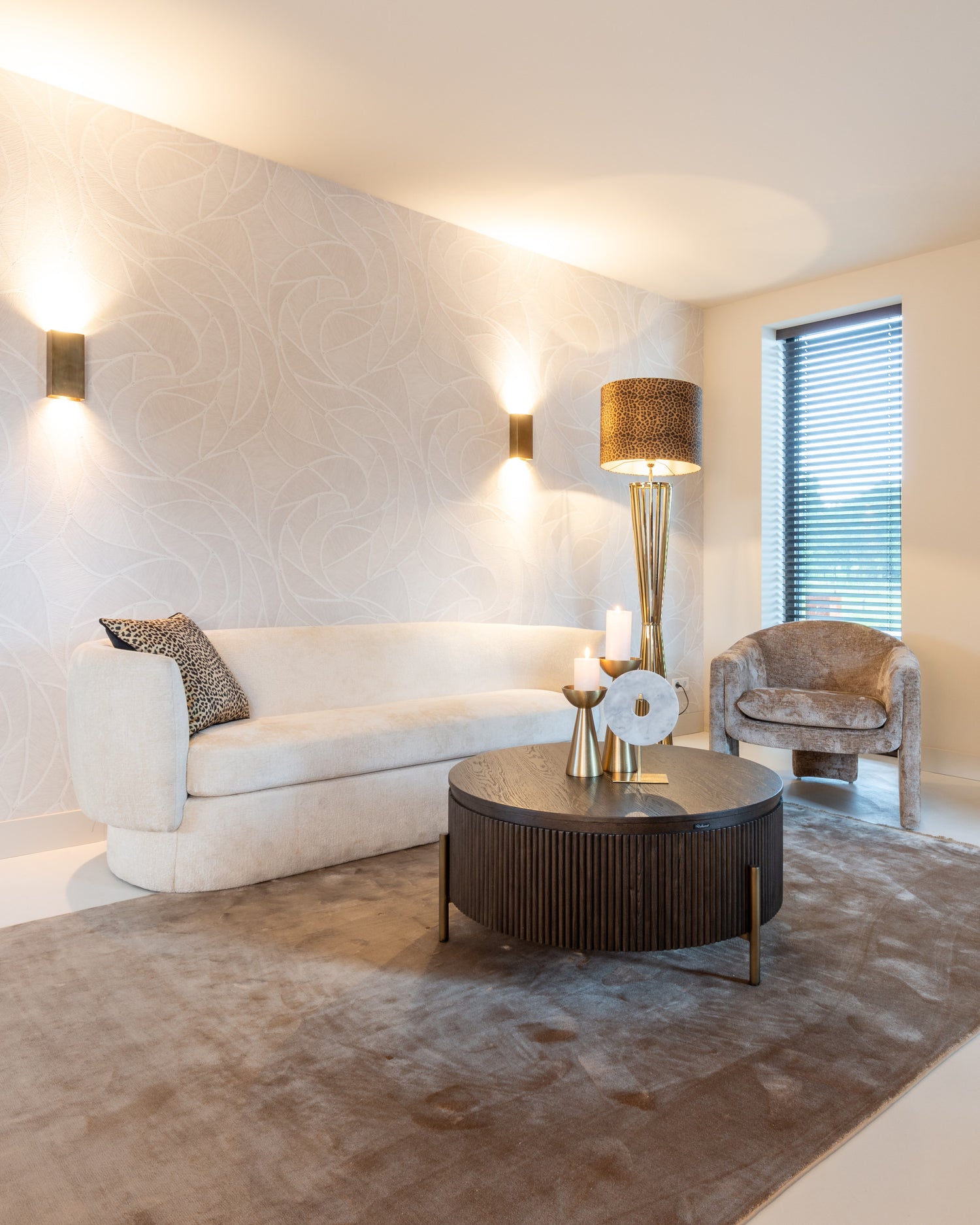 Richmond Interiors Couchtisch Luxor brown 95Ø Couchtisch Richmond Interiors