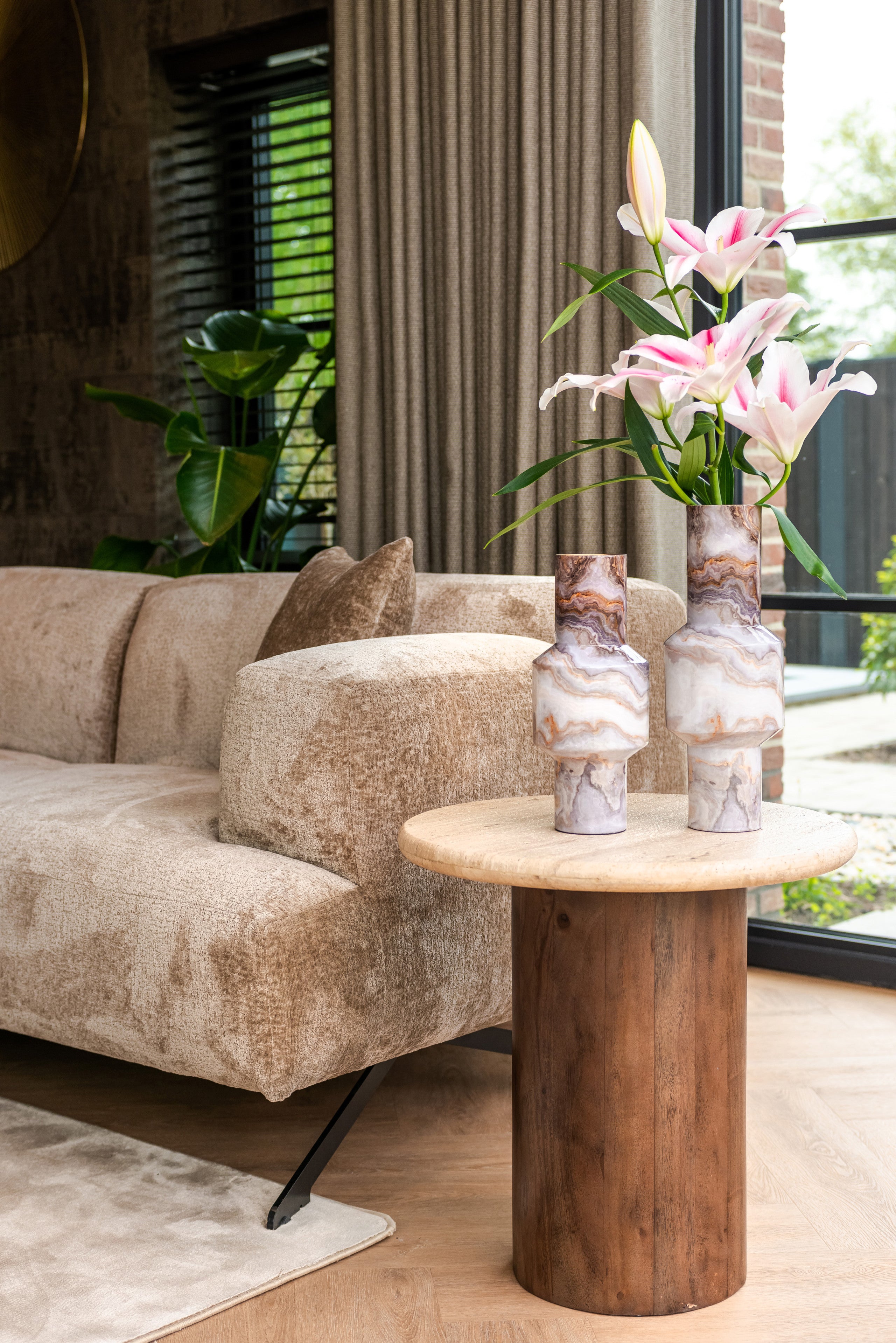 Richmond Interiors Beistelltisch Douglas brown 50Ø
