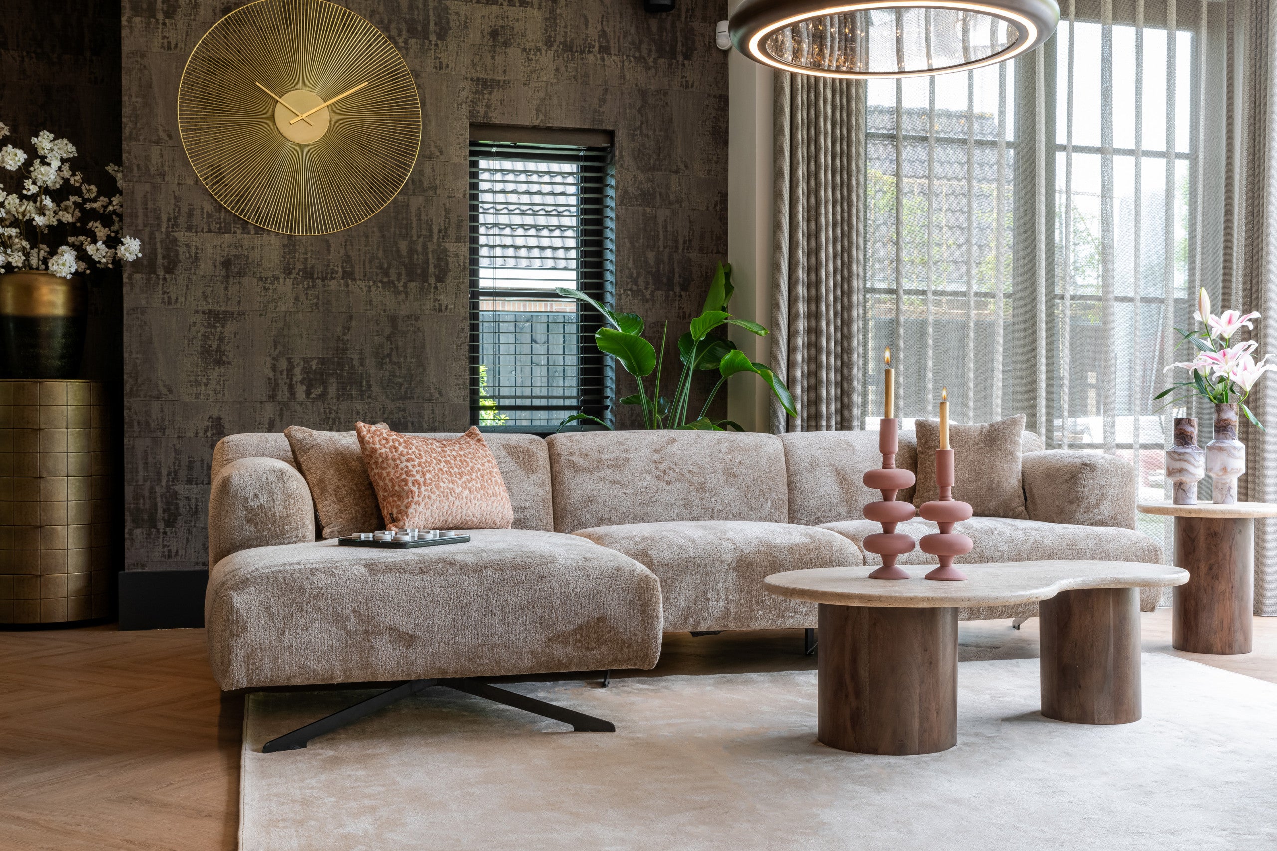 Richmond Interiors Beistelltisch Douglas brown 50Ø