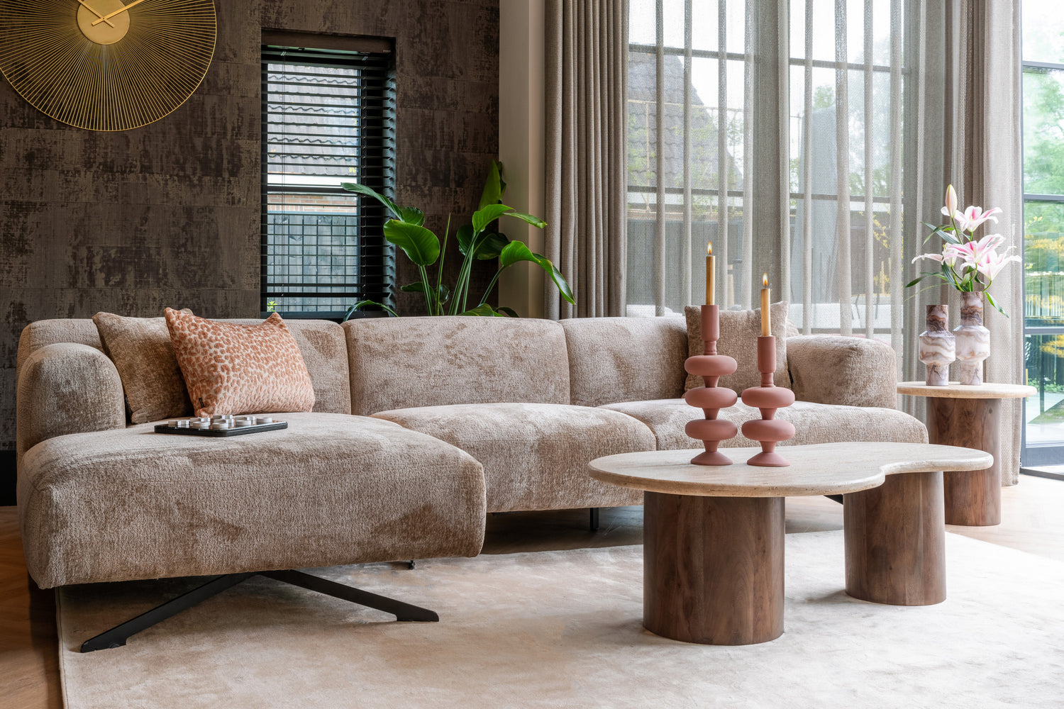 Richmond Interiors Beistelltisch Douglas brown 50Ø