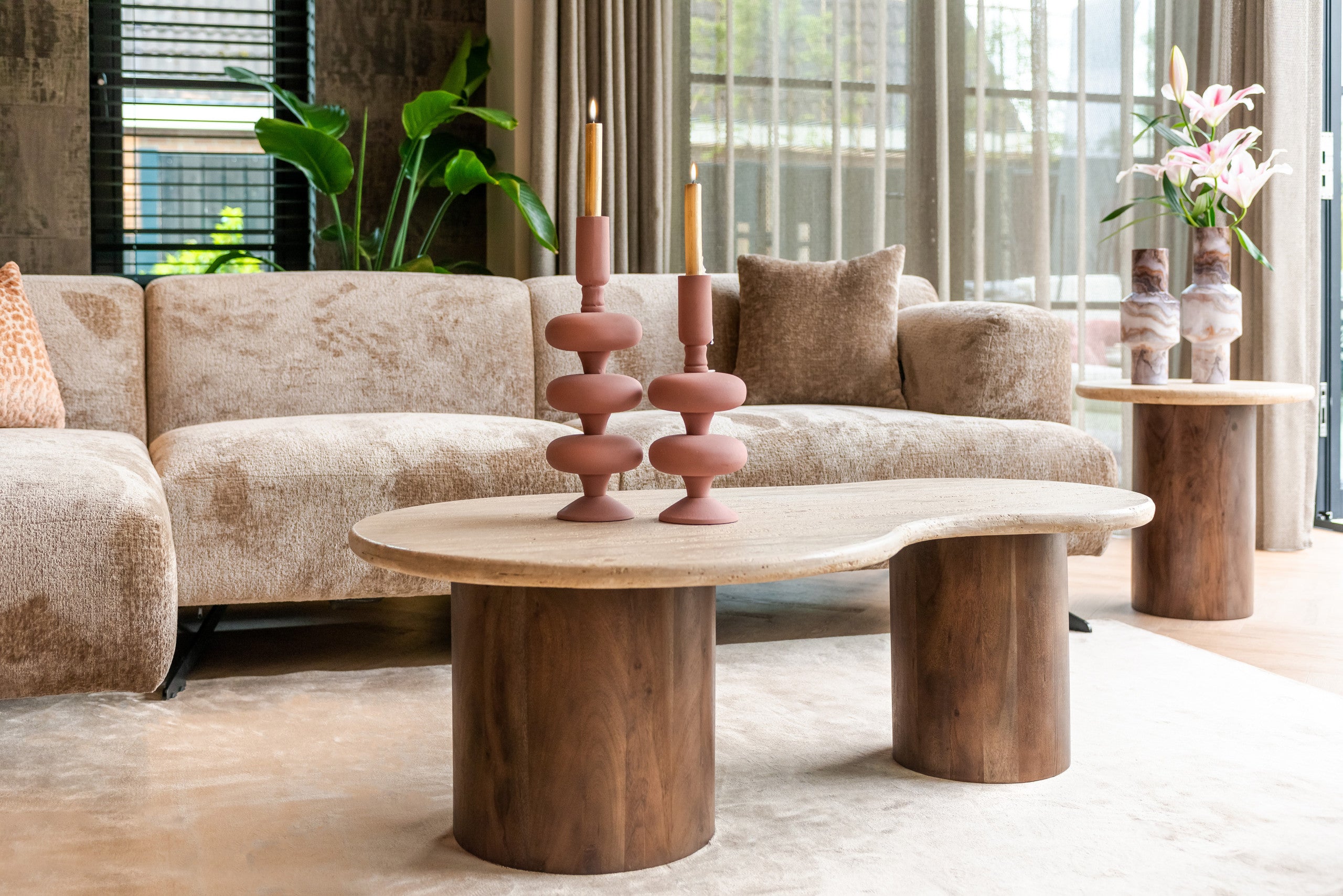 Richmond Interiors Beistelltisch Douglas brown 50Ø
