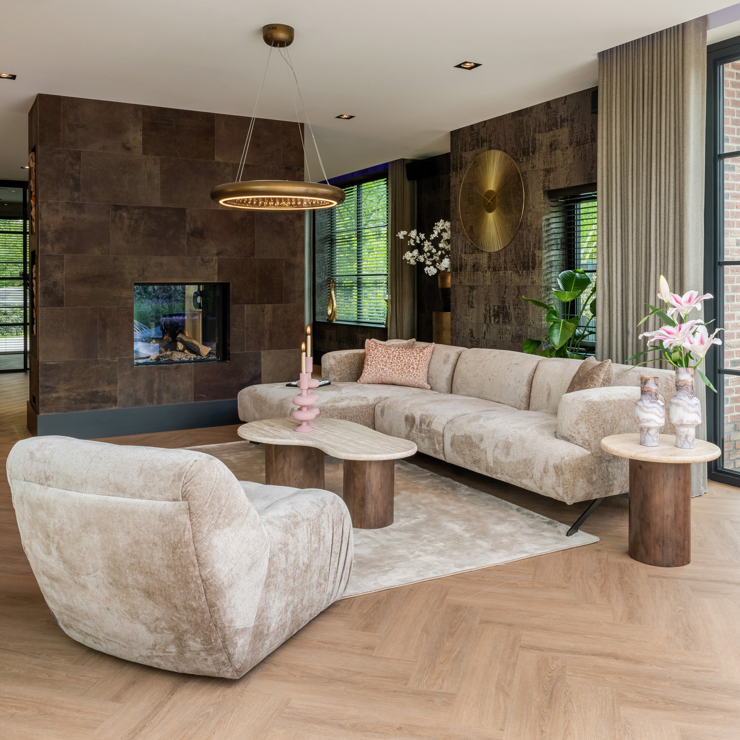 Richmond Interiors Beistelltisch Douglas brown 50Ø