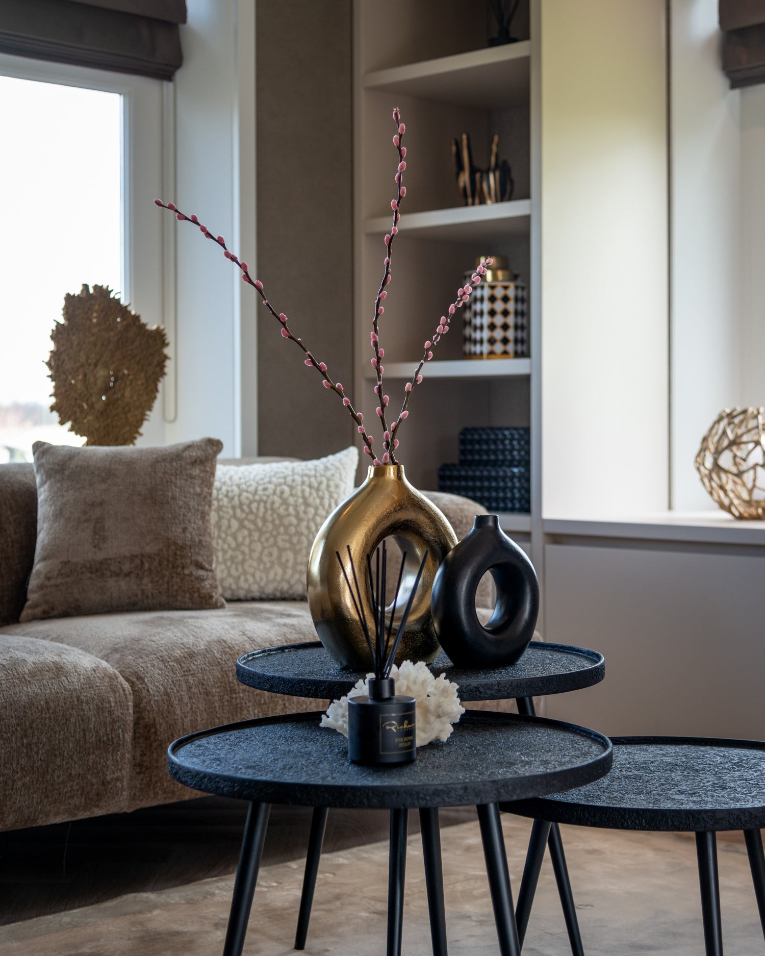 Richmond Interiors Vase Felicia gold