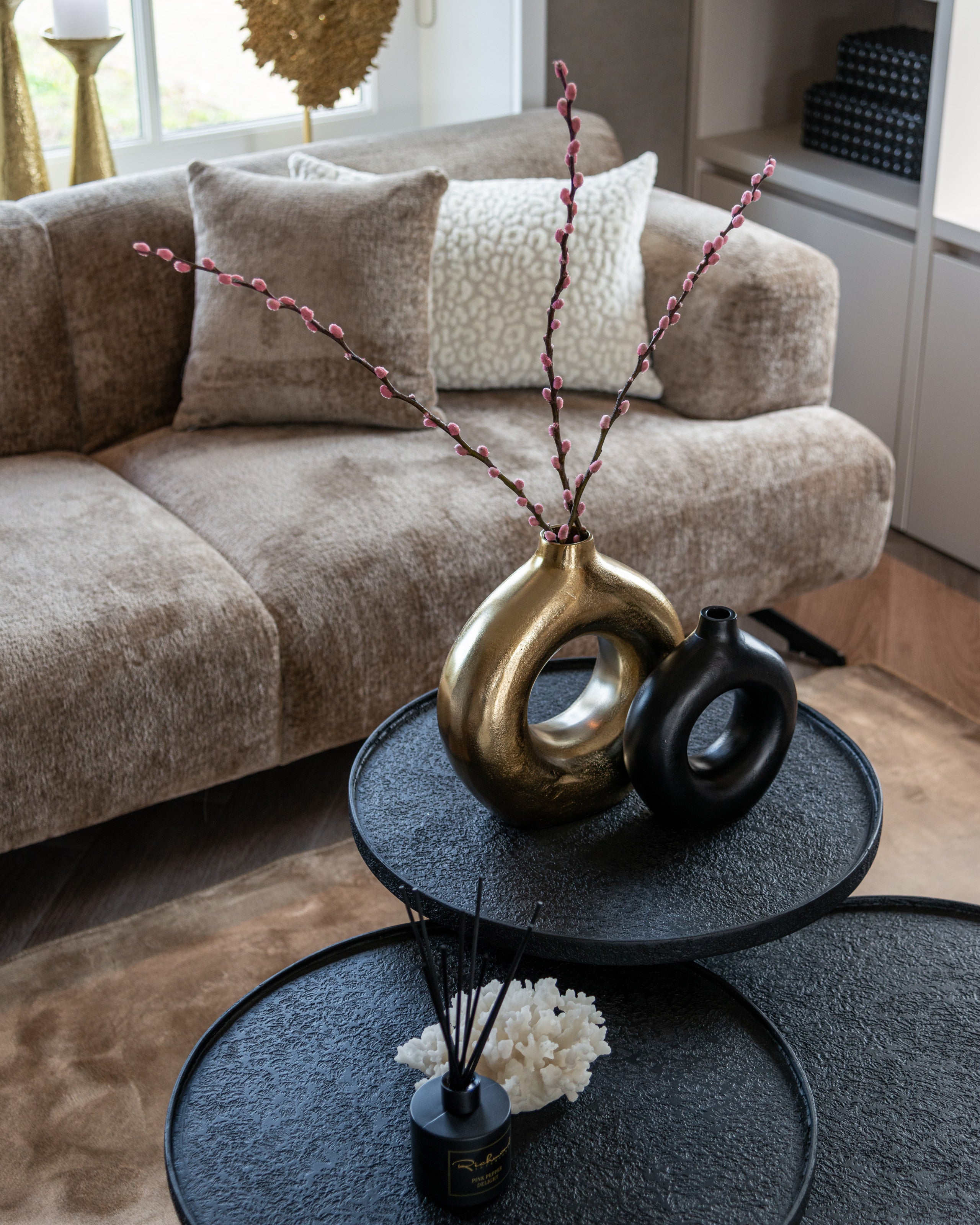 Richmond Interiors Vase Felice black