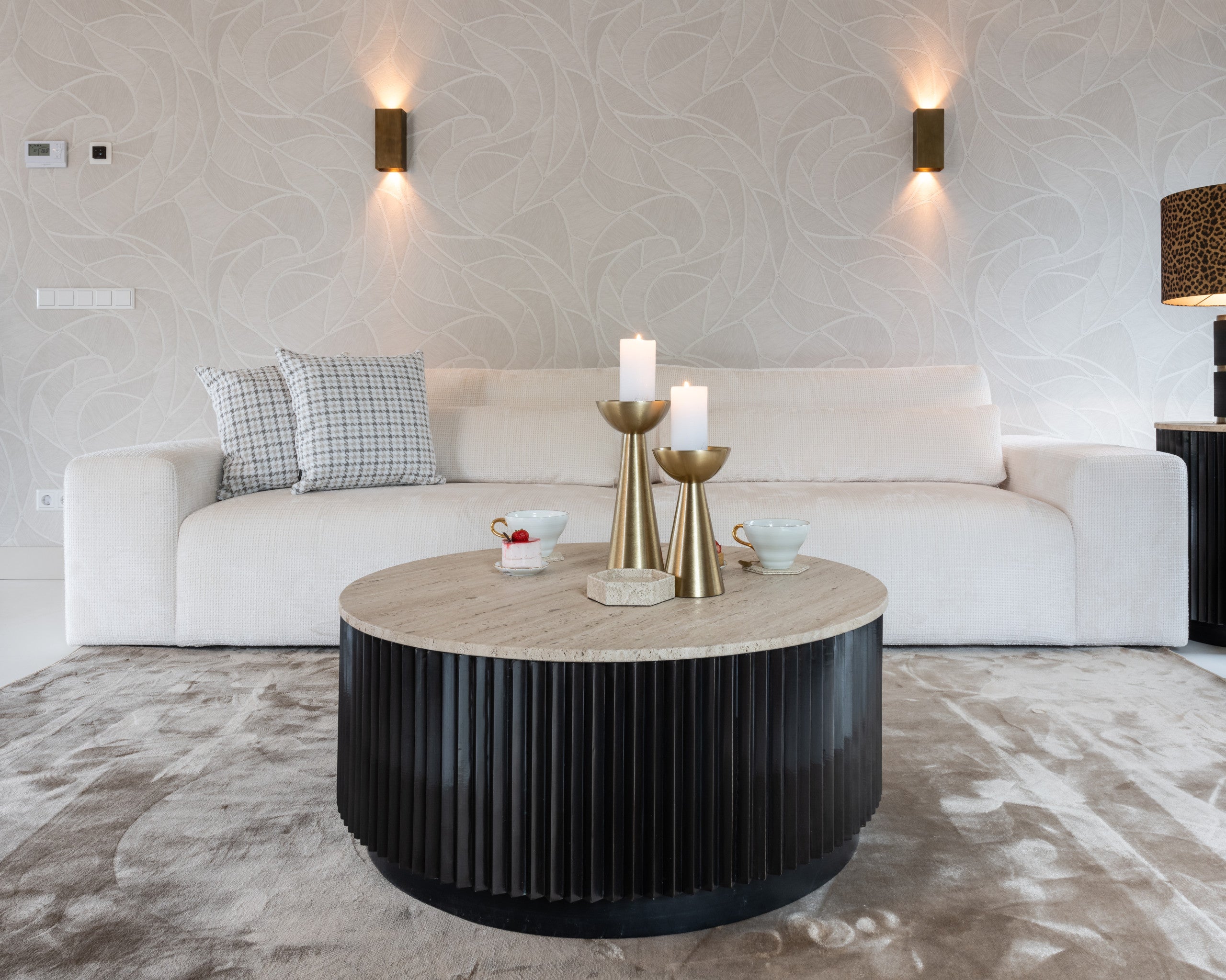 Richmond Interiors Couchtisch Hampton dark brown 90Ø Couchtisch Richmond Interiors