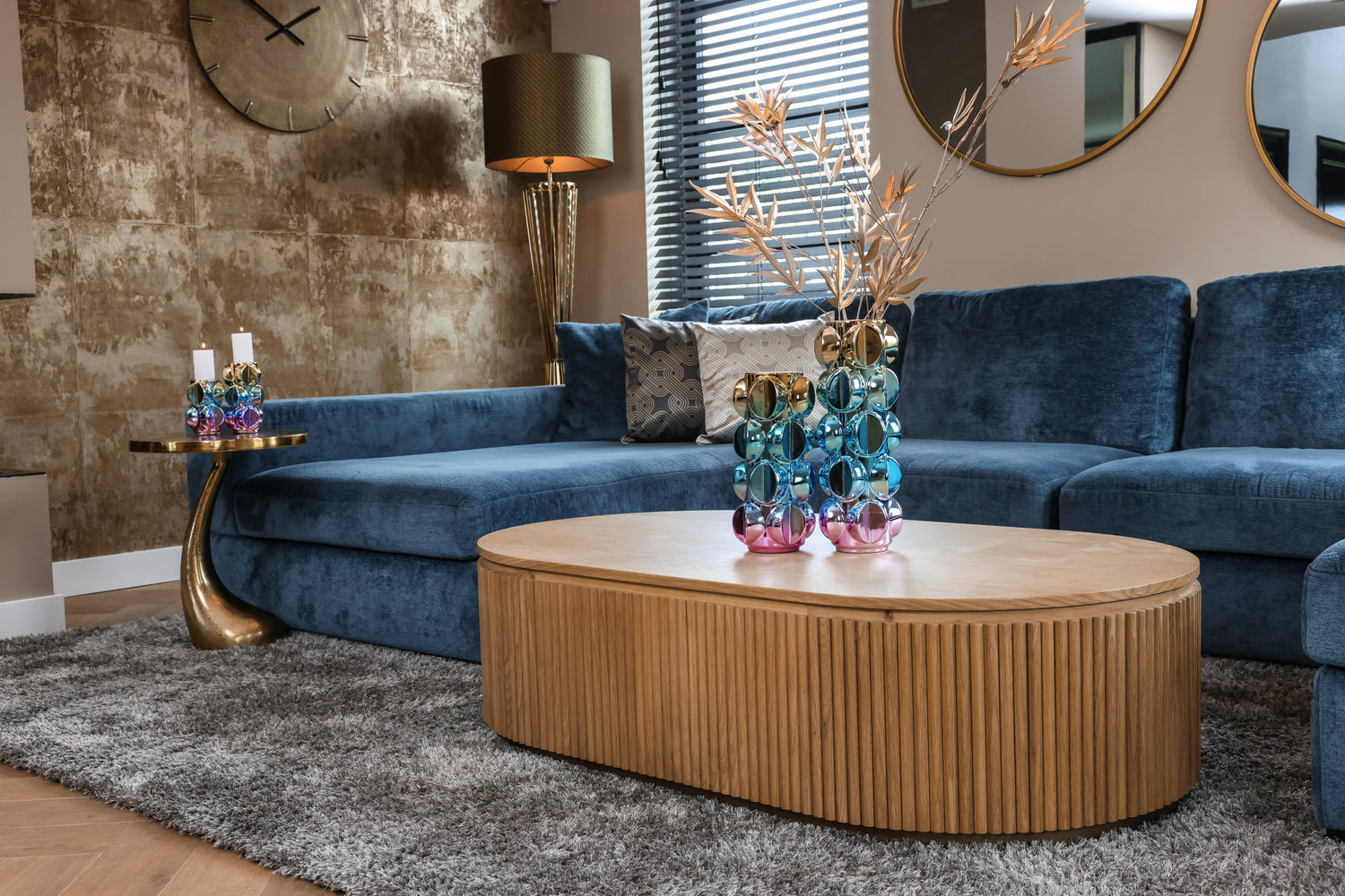 Richmond Interiors Beistelltisch Dolphin gold Beistelltisch Richmond Interiors