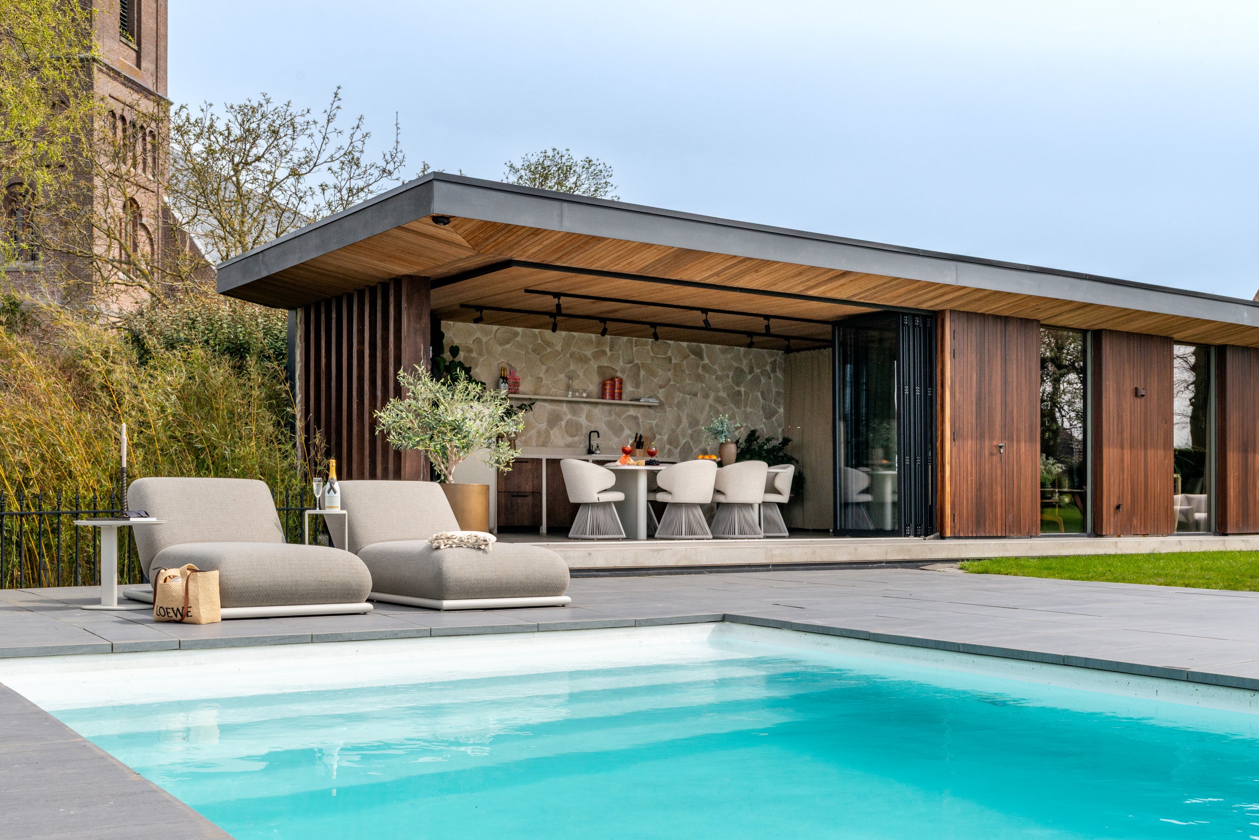 Richmond Interiors Outdoor Stuhl Nuba beige alpine Outdoor Stuhl Richmond Interiors