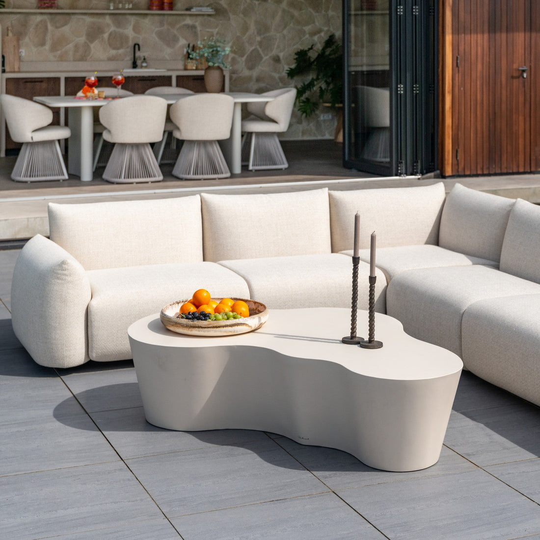 Richmond Interiors Gartencouchtisch Urban Bloom sandstone Gartencouchtisch Richmond Interiors
