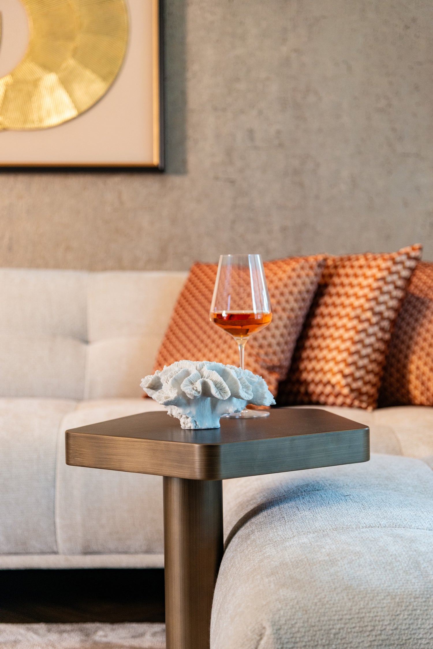Richmond Interiors Beistelltisch Hexa brushed gold Beistelltisch Richmond Interiors