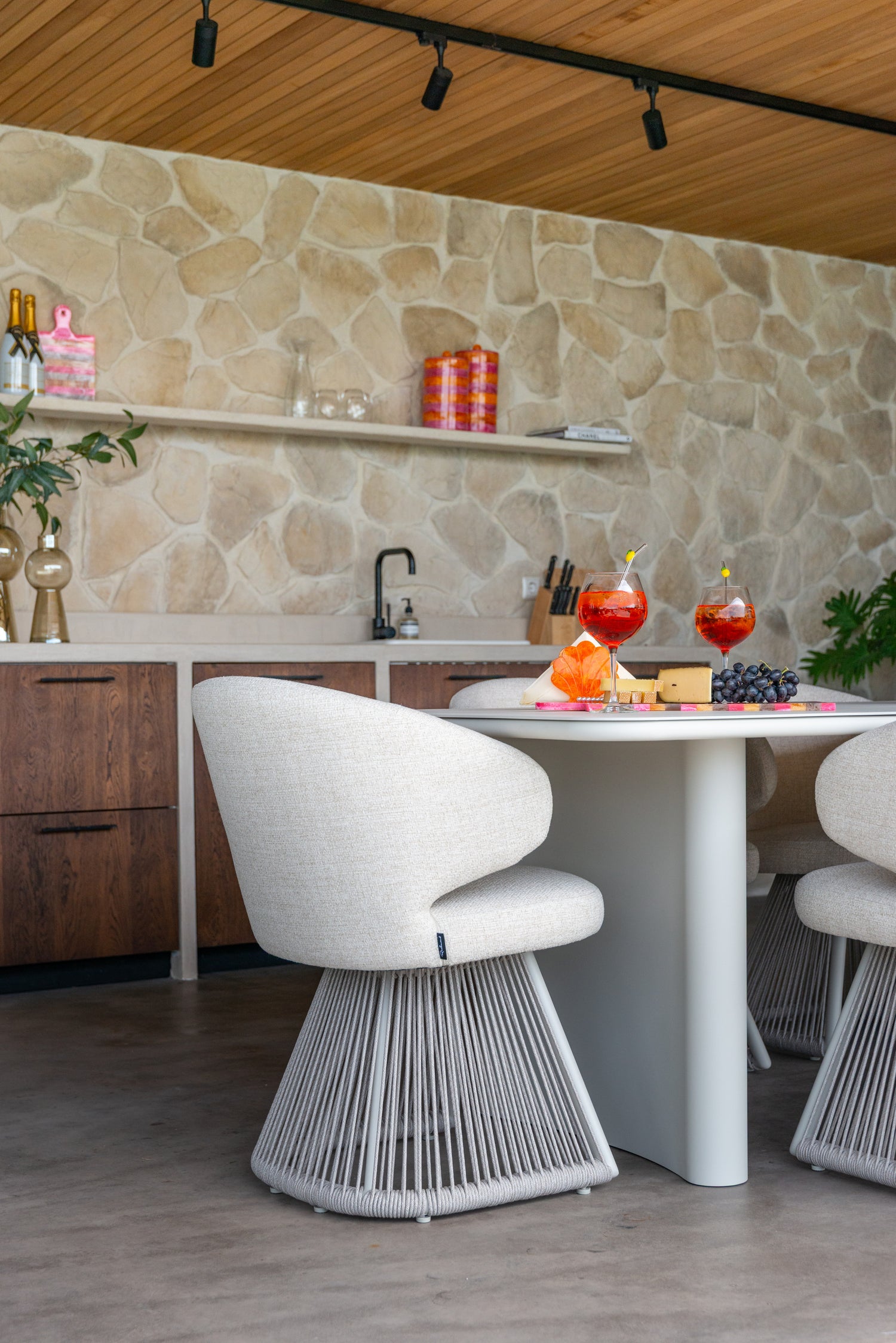 Richmond Interiors Outdoor Stuhl Nuba beige alpine Outdoor Stuhl Richmond Interiors