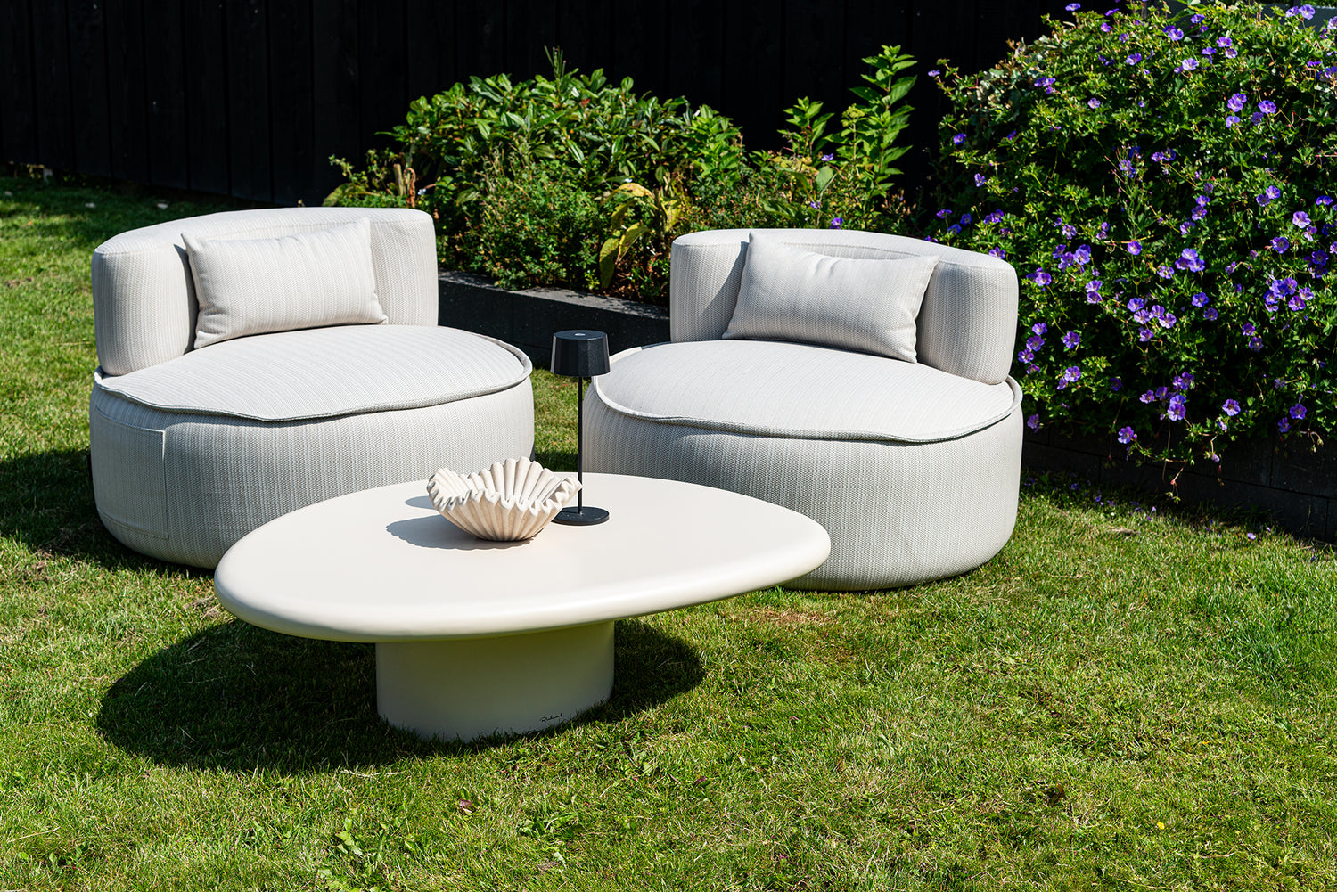 Richmond Interiors Couchtisch Urban Bloom – Sandstone (Indoor/Outdoor) Outdoor Couchtisch rund Richmond Interiors