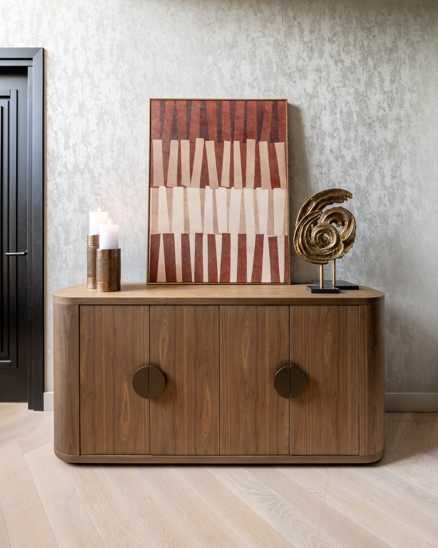 Richmond Interiors Sideboard Windsor walnut