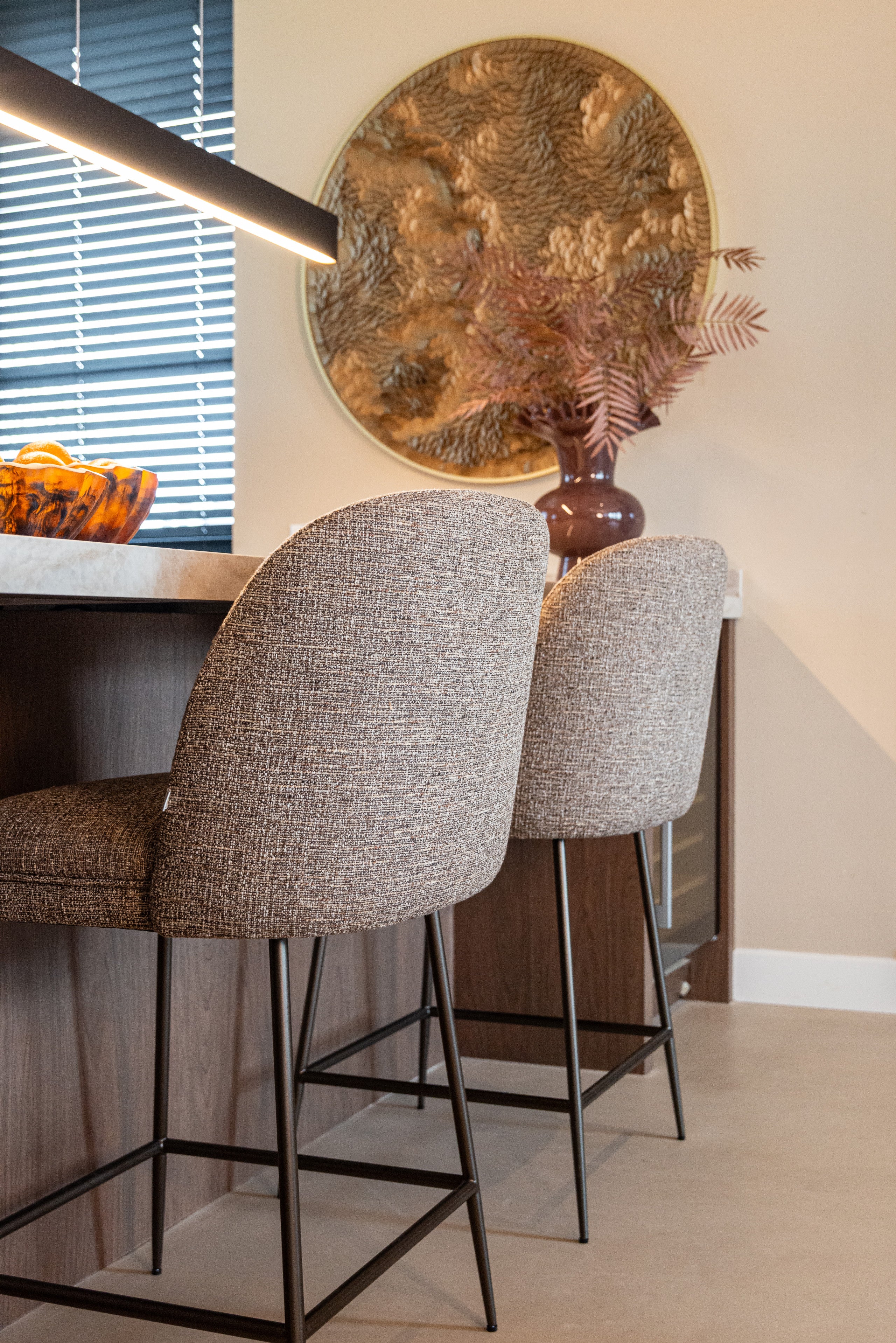 Richmond Interiors Thekenstuhl Pullitzer brown tweed