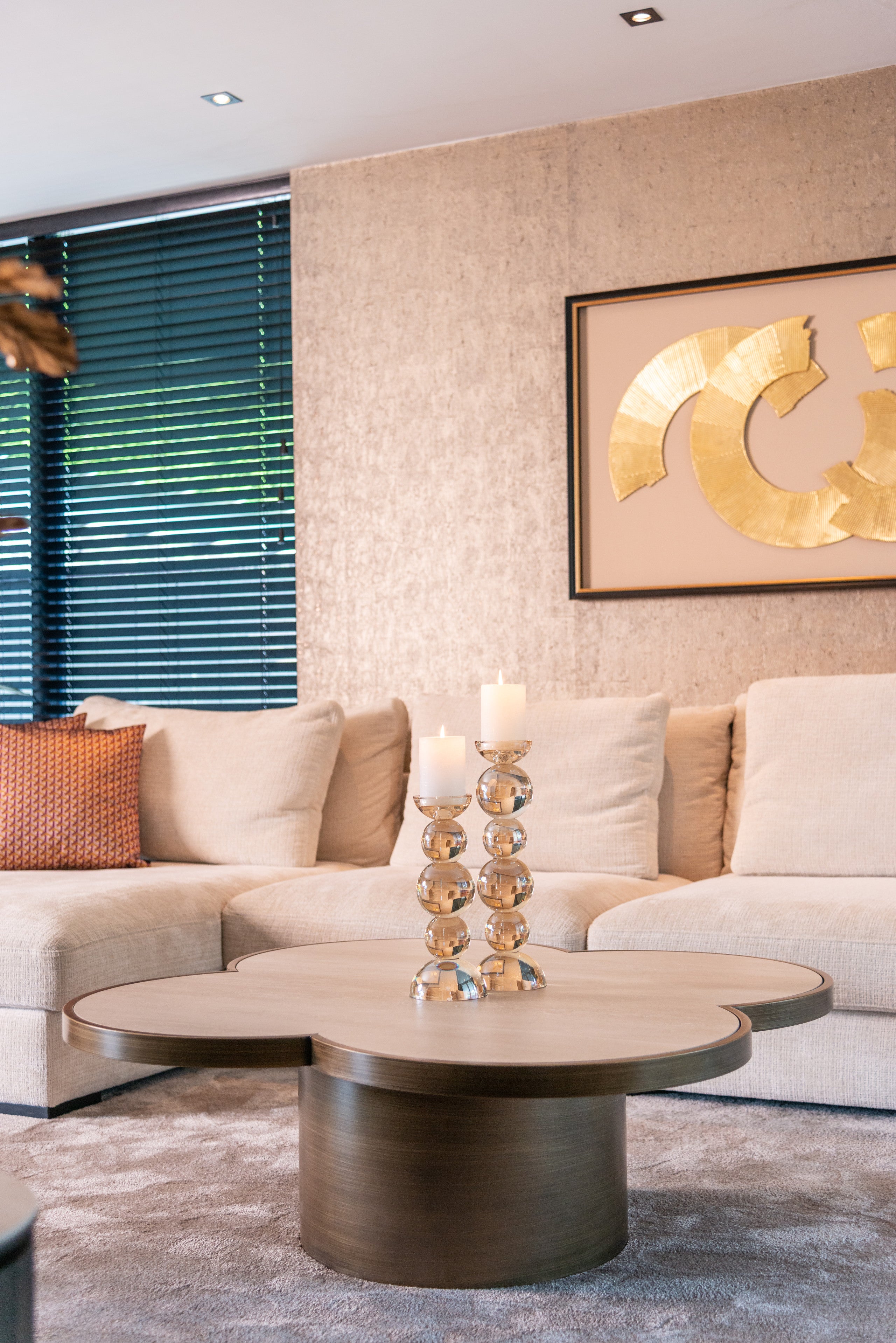 Richmond Interiors Couchtisch Clover beige Couchtisch Richmond Interiors