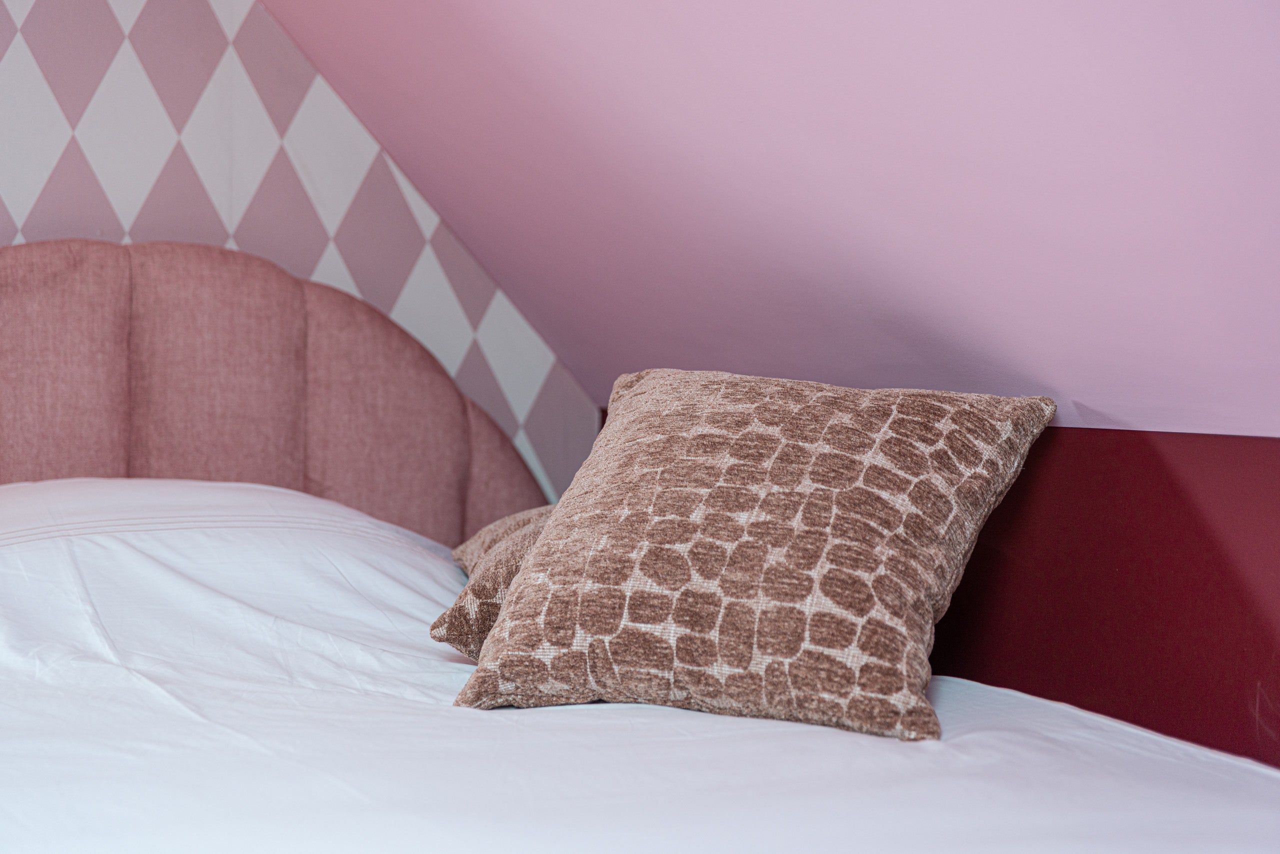 Richmond Interiors Kissen Veda pale pebble Kissen Richmond Interiors