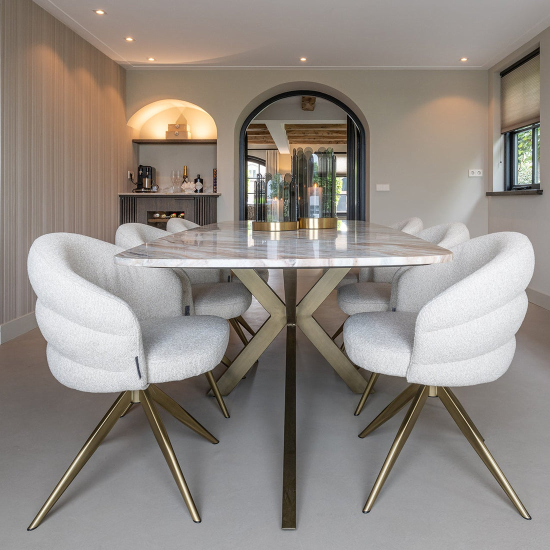 Richmond Interiors Drehstuhl Zendaya – Biscotti (Flammhemmend) Esszimmerstuhl Richmond Interiors