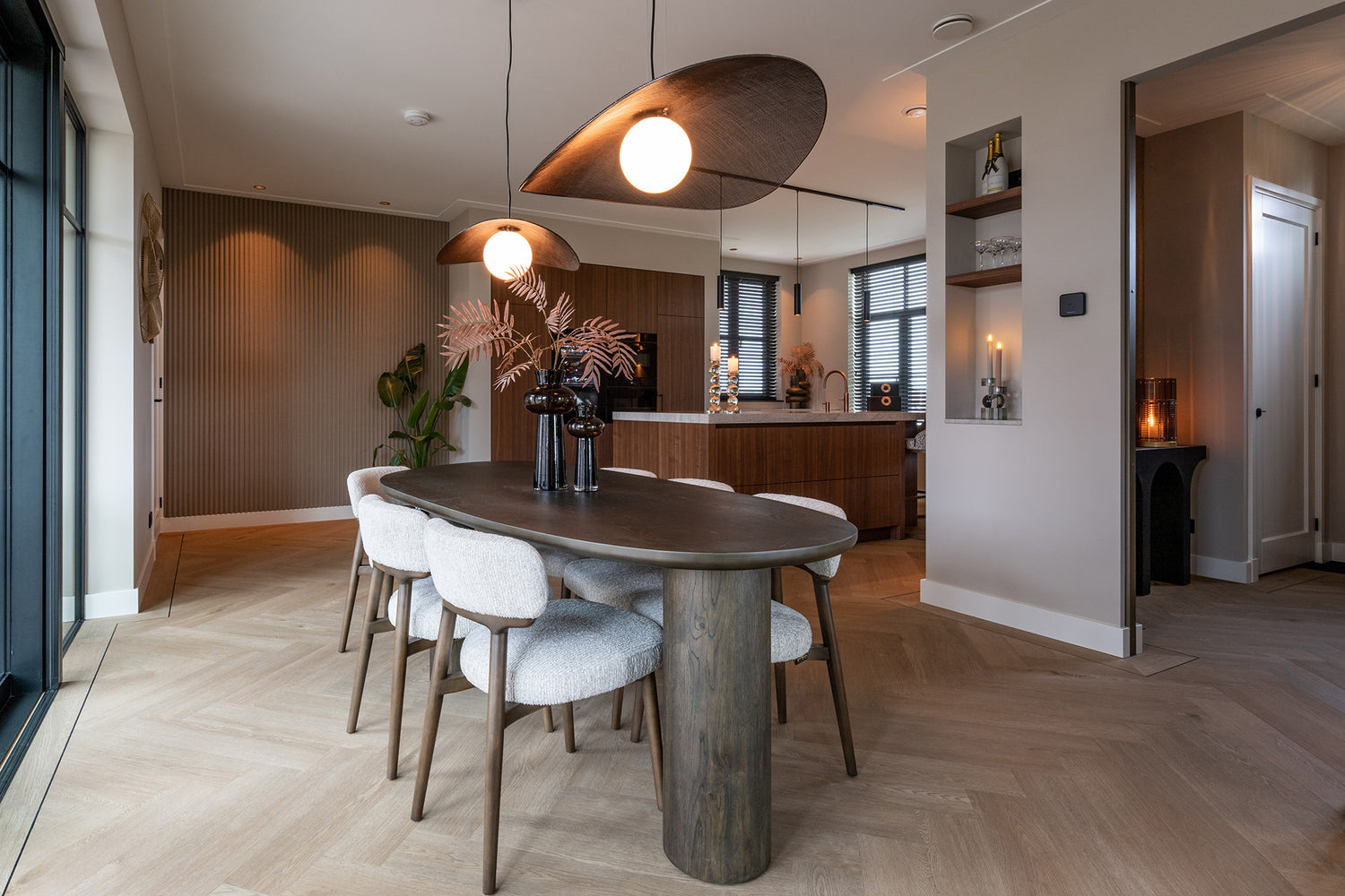 Richmond Interiors – Esstisch Ellington brown 230 Esstisch oval Richmond Interiors