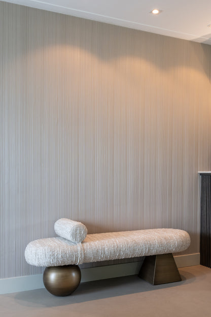 Richmond Interiors Bank Alexander Jones beige angora (Geneva) Bank Richmond Interiors