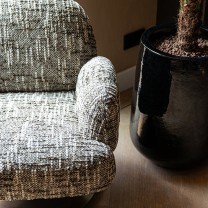 Richmond Interiors – Sessel Kagney brown omara swivel Polstersessel Richmond Interiors