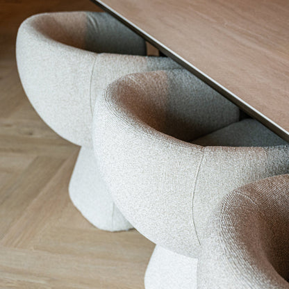 Richmond Interiors – Esszimmerstuhl Quiriro biscotti drehbar Esszimmerstuhl Richmond Interiors