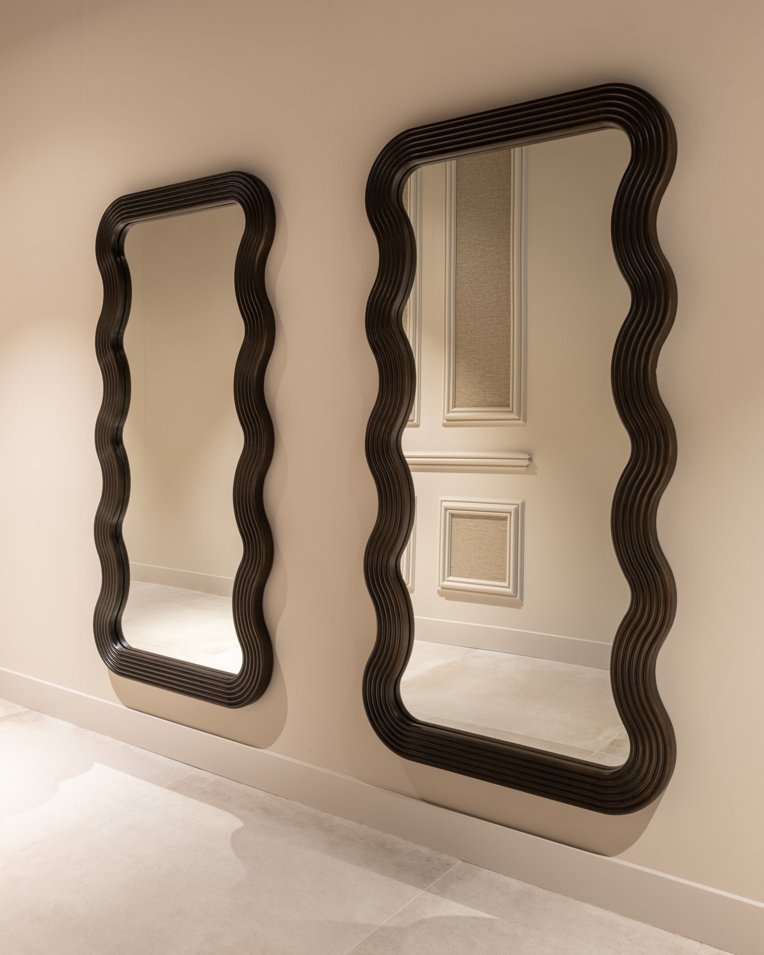 Richmond Interiors Spiegel Mayfield brown Spiegel Richmond Interiors