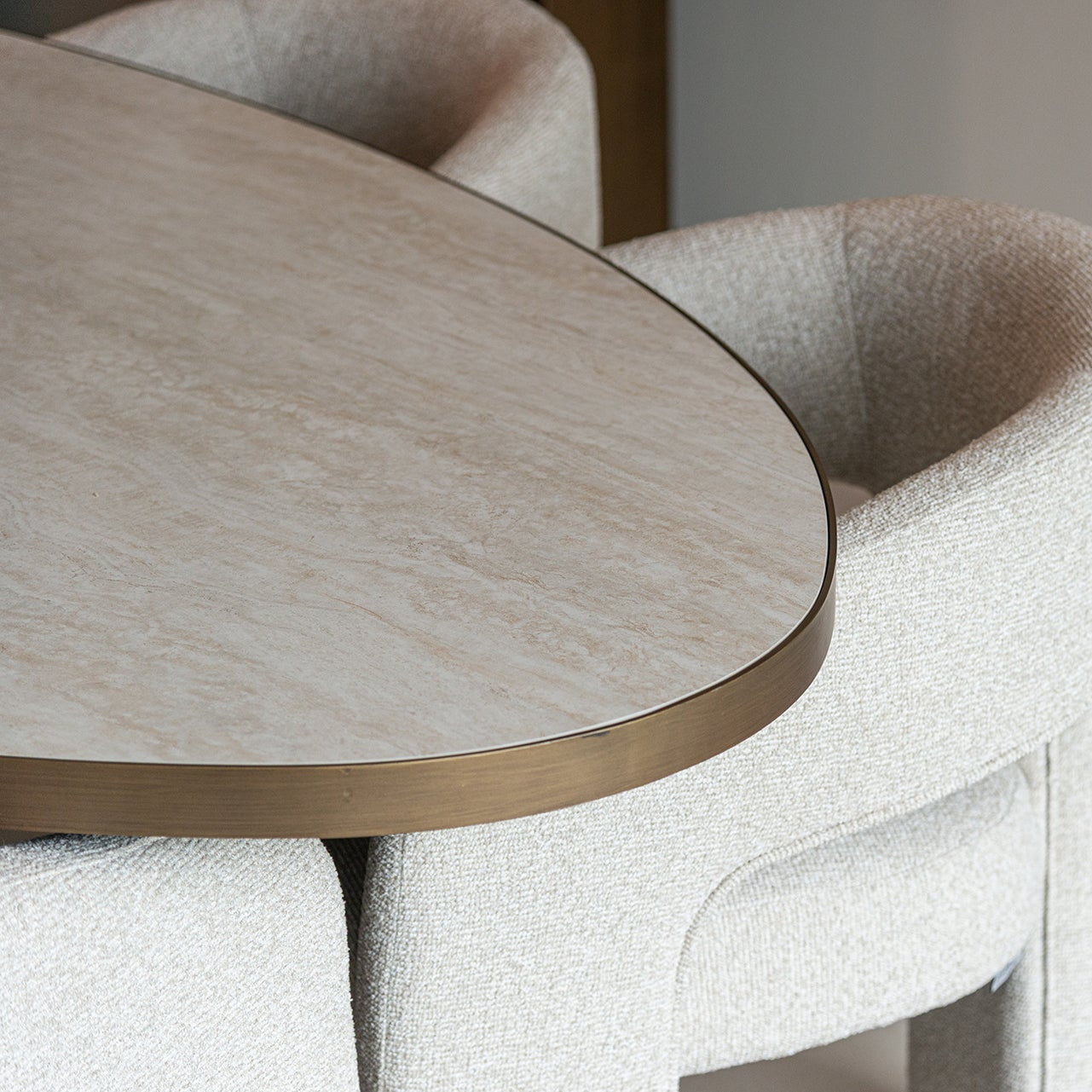 Richmond Interiors – Esstisch Tivoli white oval 230 Esstisch oval Richmond Interiors