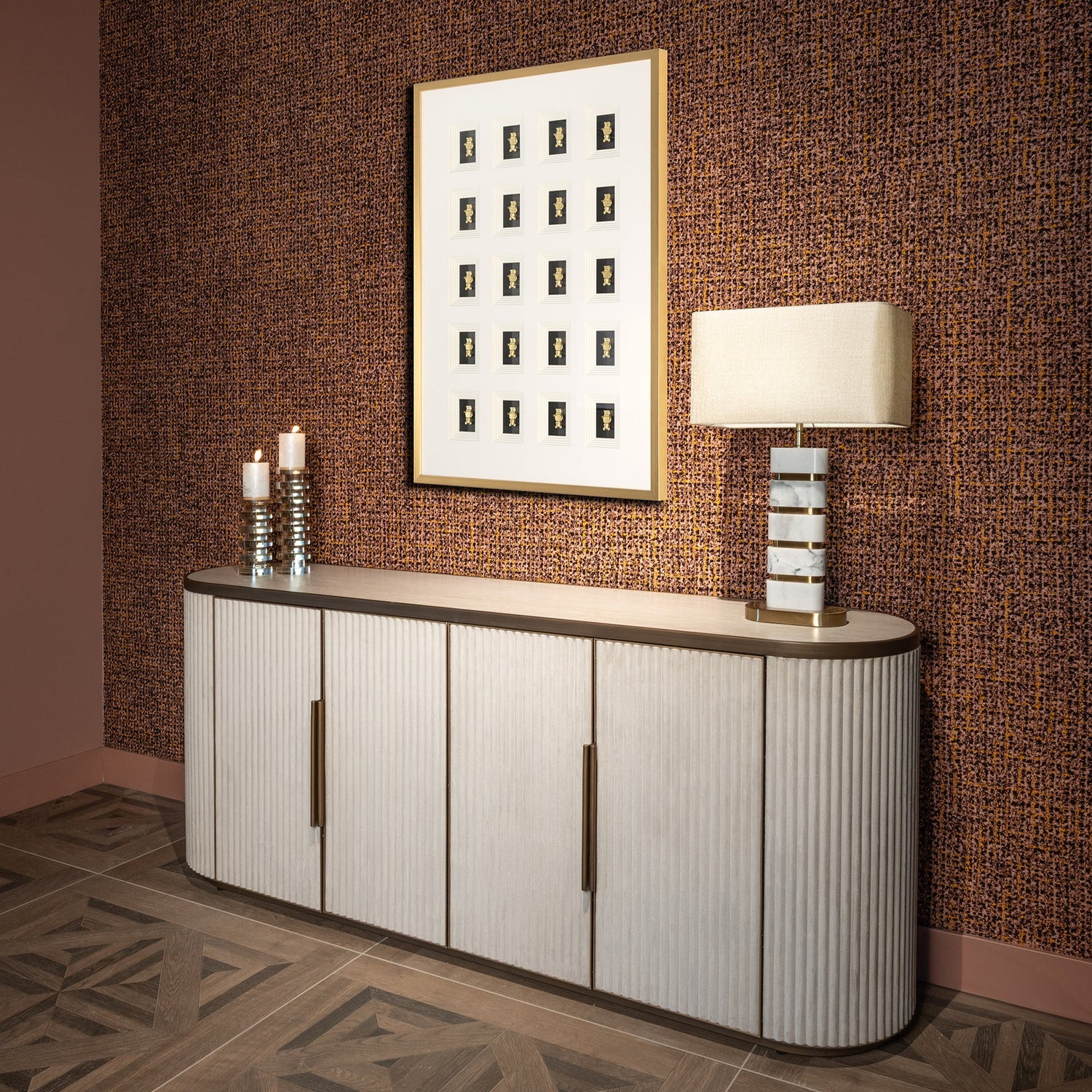 Richmond Interiors Tischlampe Lenore inkl. Lampenschirm (Gold) Tischlampe Richmond Interiors