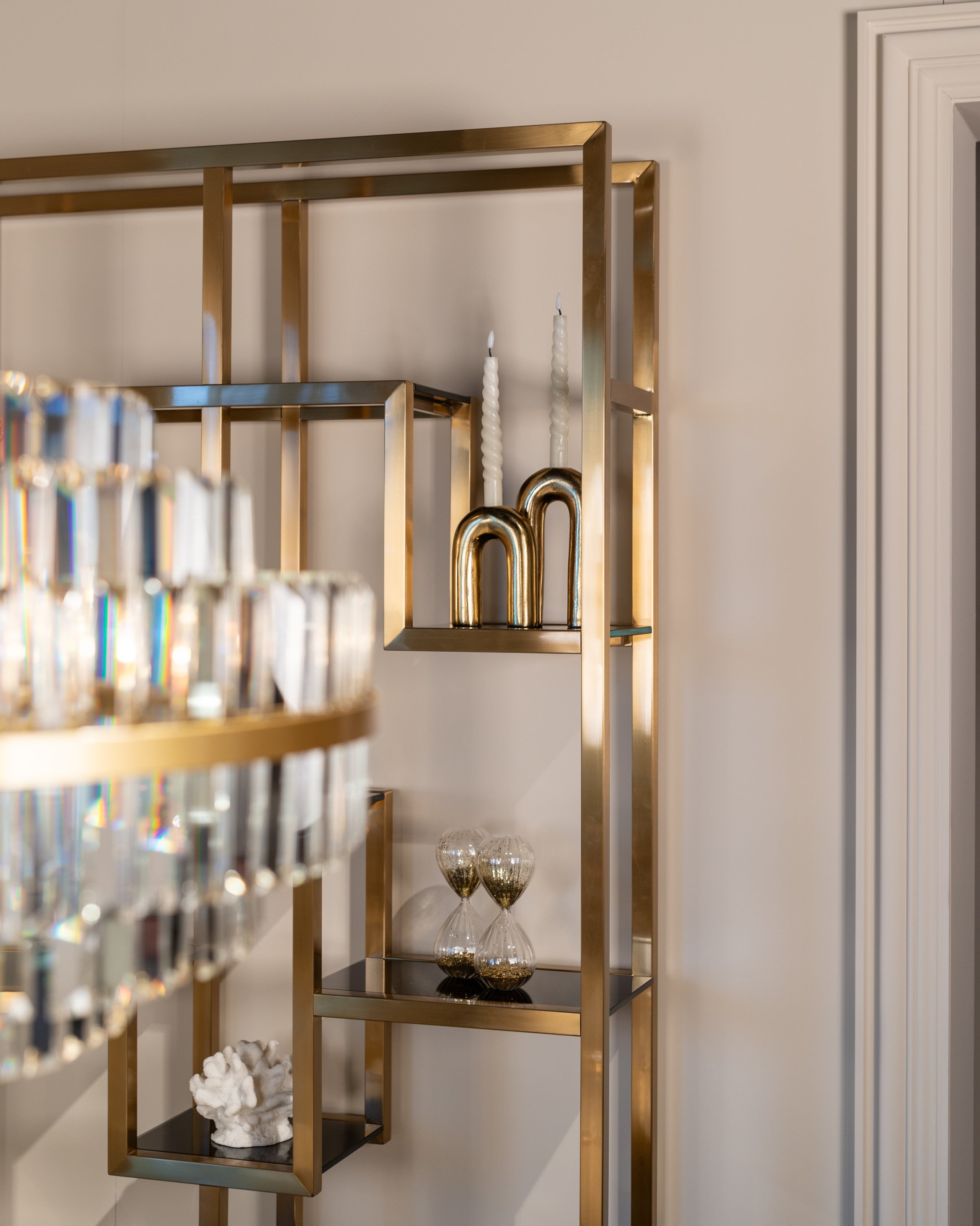 Richmond Interiors Vitrine Magnus brushed gold Vitrine Richmond Interiors
