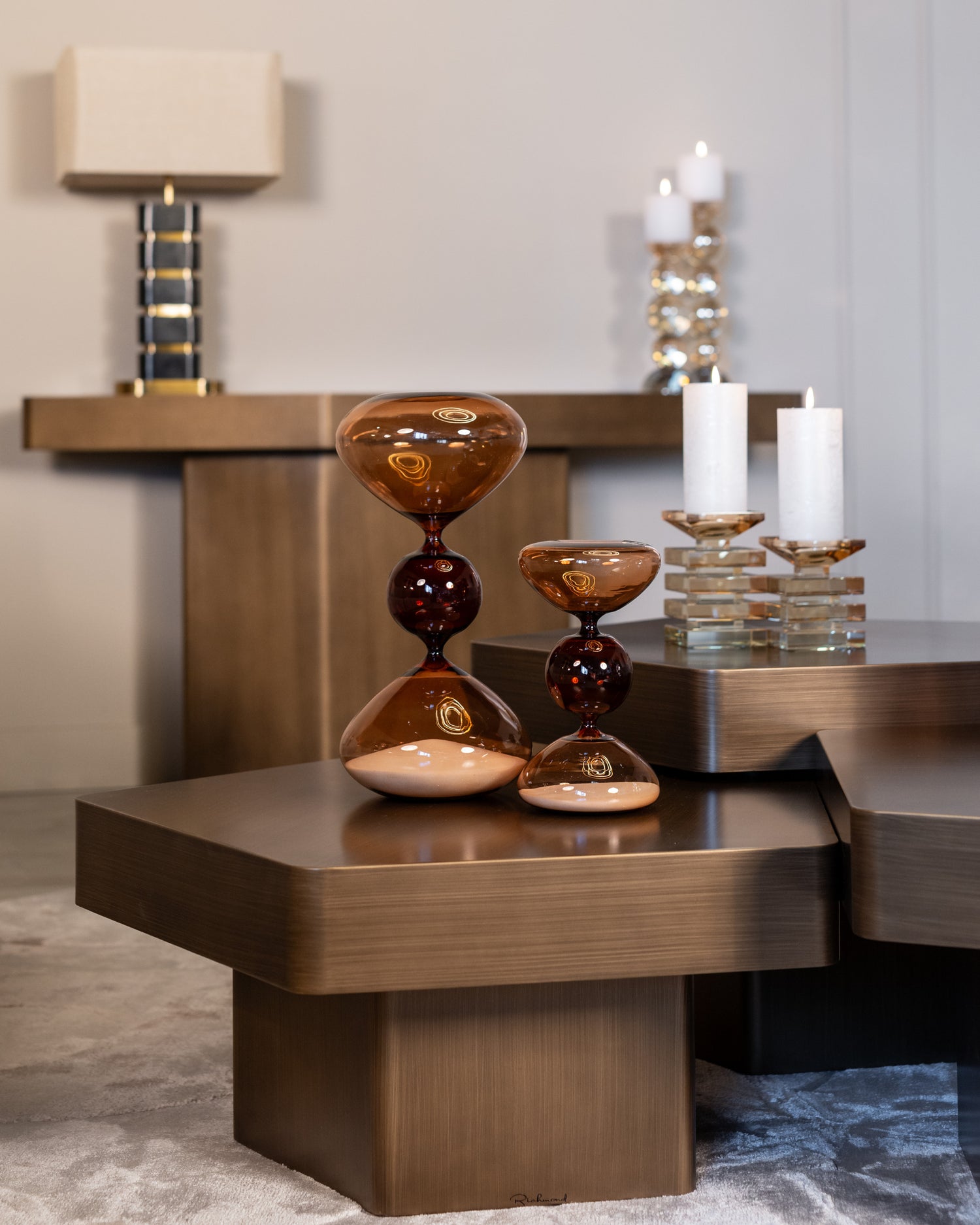 Richmond Interiors Konsole Hexa brushed gold Konsole Richmond Interiors