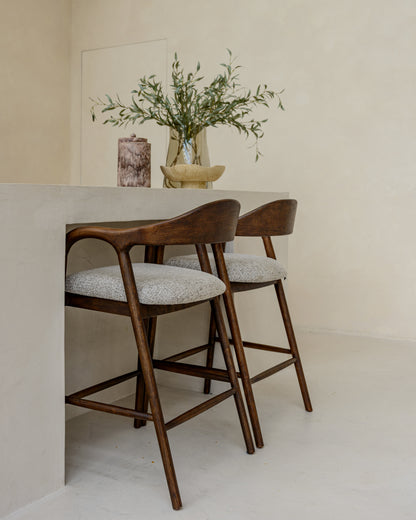 Richmond Interiors Thekenstuhl Mihara mocca fancy fire retardant Richmond Interiors