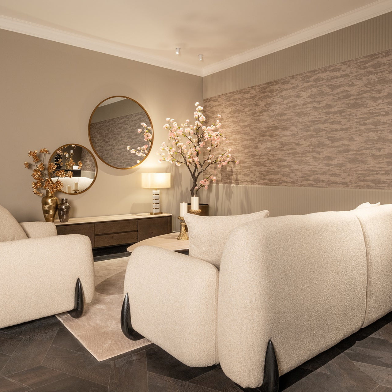 Richmond Interiors Pflanzgefäß Dira 50Ø (Brushed Gold) Pflanzenkübel Richmond Interiors