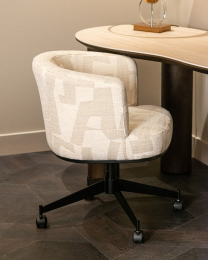 Richmond Interiors Esszimmerstuhl Rochenne beige graffic swivel on wheels Esszimmerstuhl Richmond Interiors