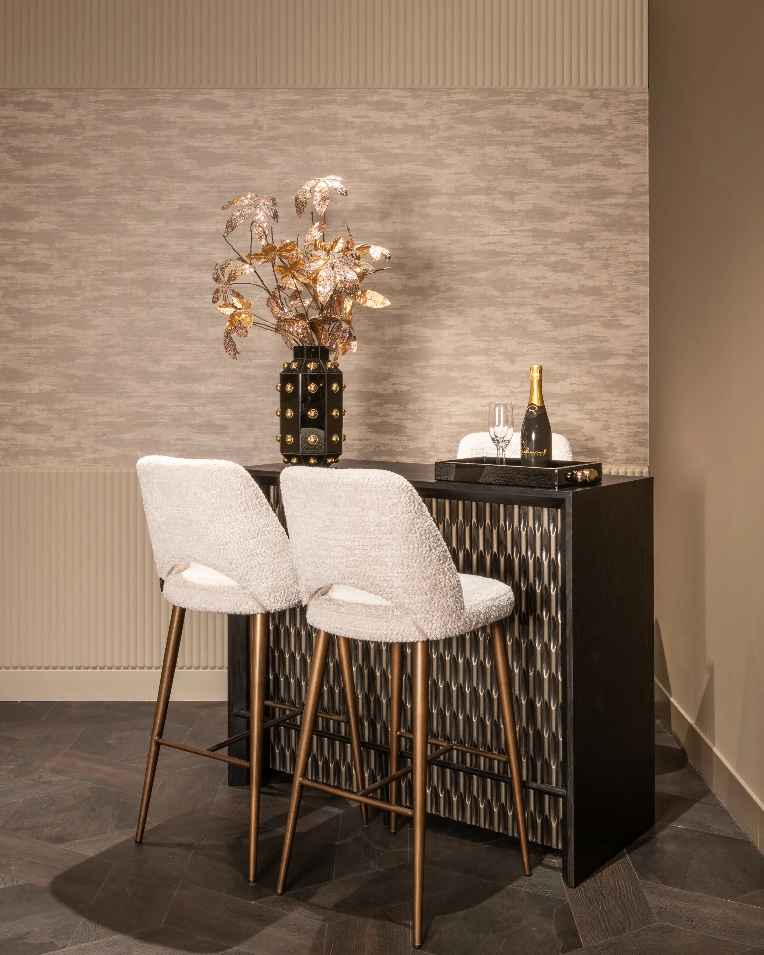 Richmond Interiors Tablett Liv black/gold Tablett Richmond Interiors