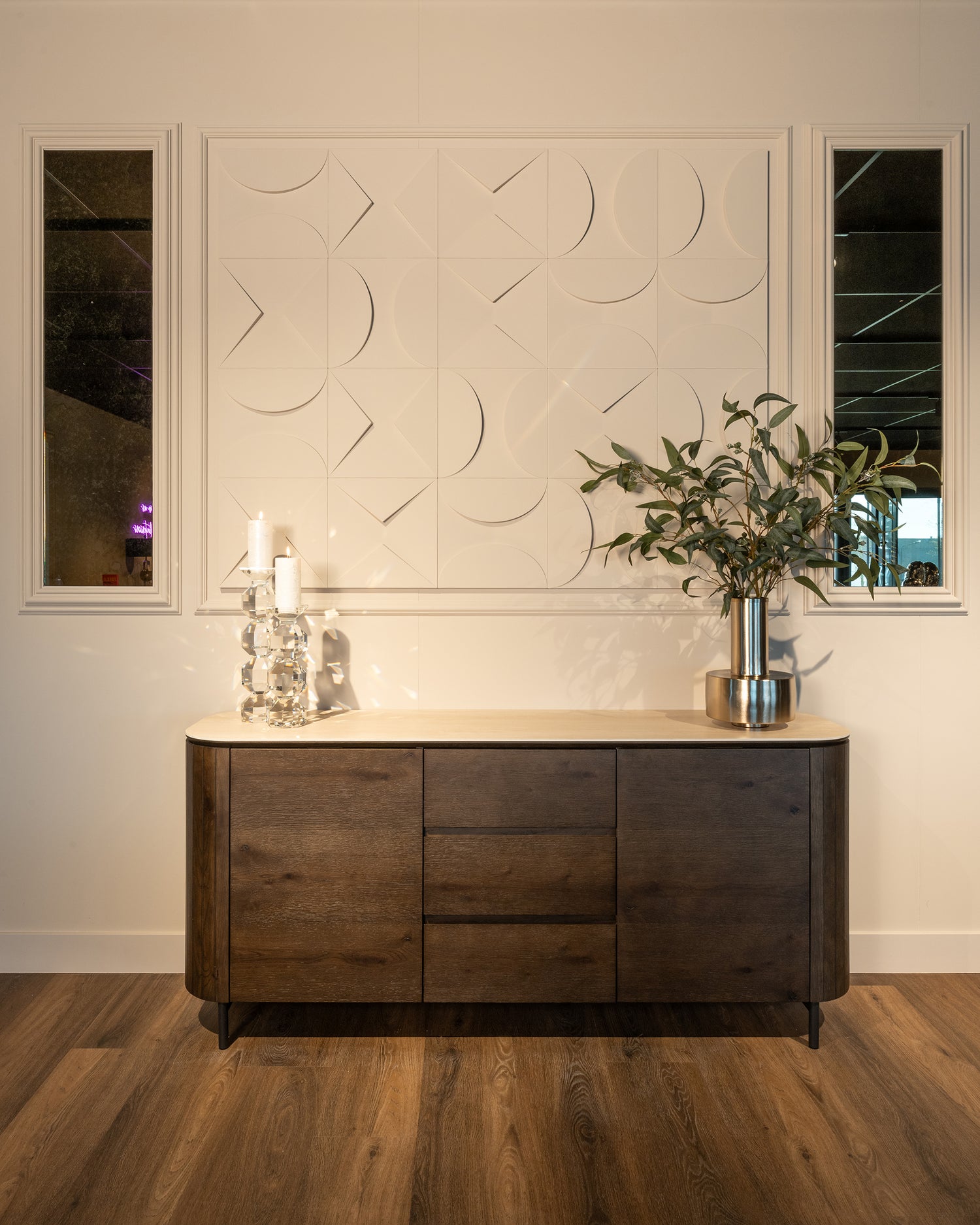 Richmond Interiors Sideboard Ritz 2-türig 3-Schubladen (Brown) Sideboard Richmond Interiors
