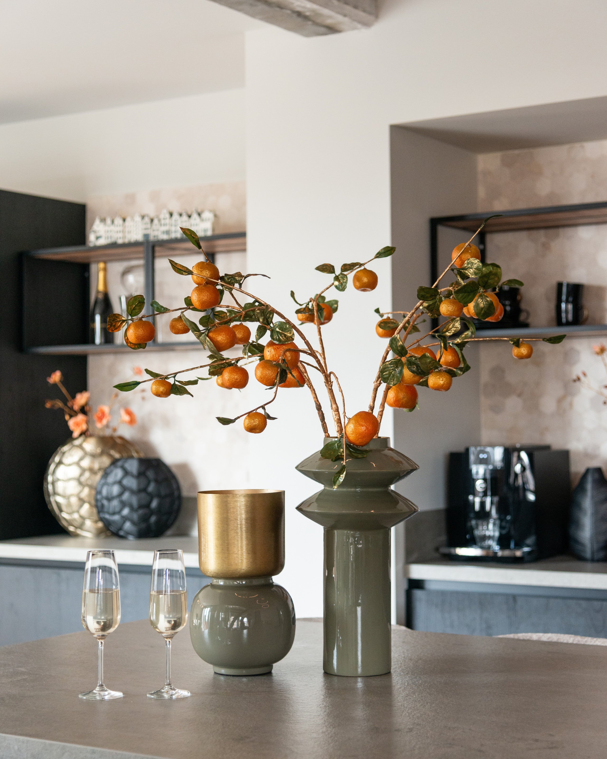 Richmond Interiors Vase Flora olive