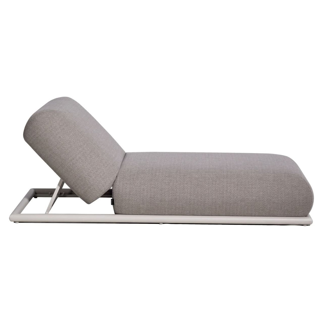 Outdoor Daybed Sullivan – Greige Alpine Outdoor Daybed Richmond Interiors