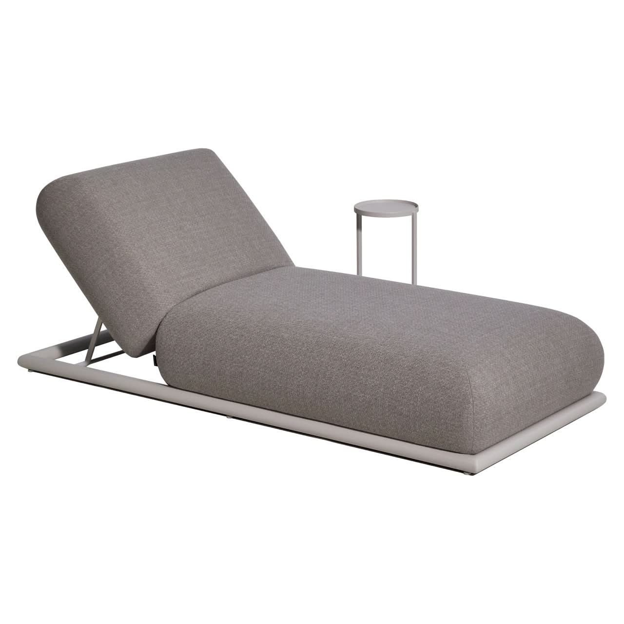 Outdoor Daybed Sullivan – Greige Alpine Outdoor Daybed Richmond Interiors